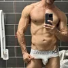 Abenteuerlustiger Typ sucht dominanten