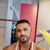 Sucht nach aufregenden Abenteuern und offen für