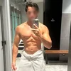 Bin 177 groß wiege 68 kg und habe