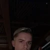 Suche einen verheirateten oder bisexuellen Partner um